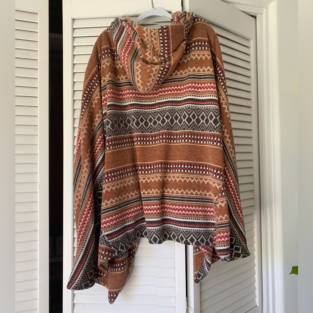 Cozy Draped Patterned Sweater Jacket - image 2